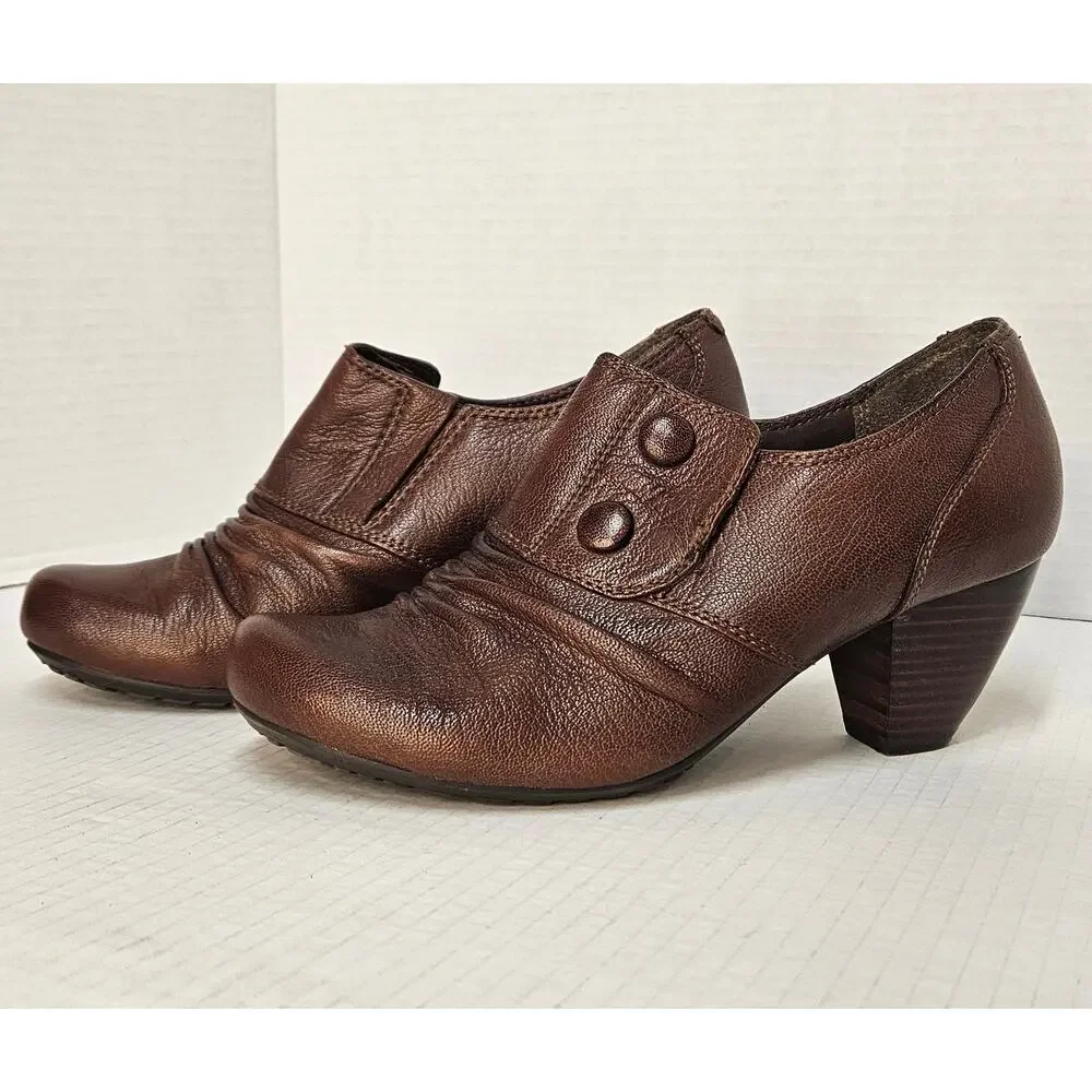 BARETRAPS Brown Leather Tyley Stacked Cone Heel‎ Booties Size 6.5 M